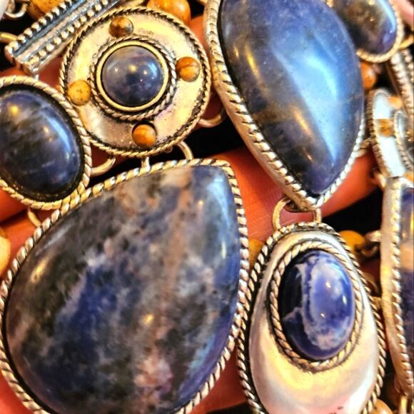 Elegant Blue and Gold Statement Necklace - Picture 5 of 6